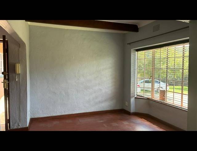 3 BEDROOM PROPERTY TO RENT IN MONDEOR